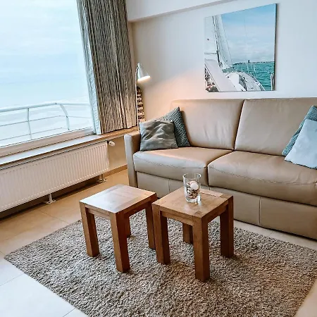Cosy With Sea View In Appartement Ostende